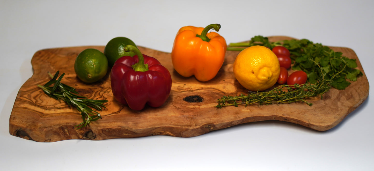 Rustic Oak Wood Cutting/Charcuterie Board