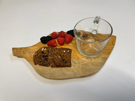 Leaf Shaped Olive Wood Cutting/Charcuterie Board